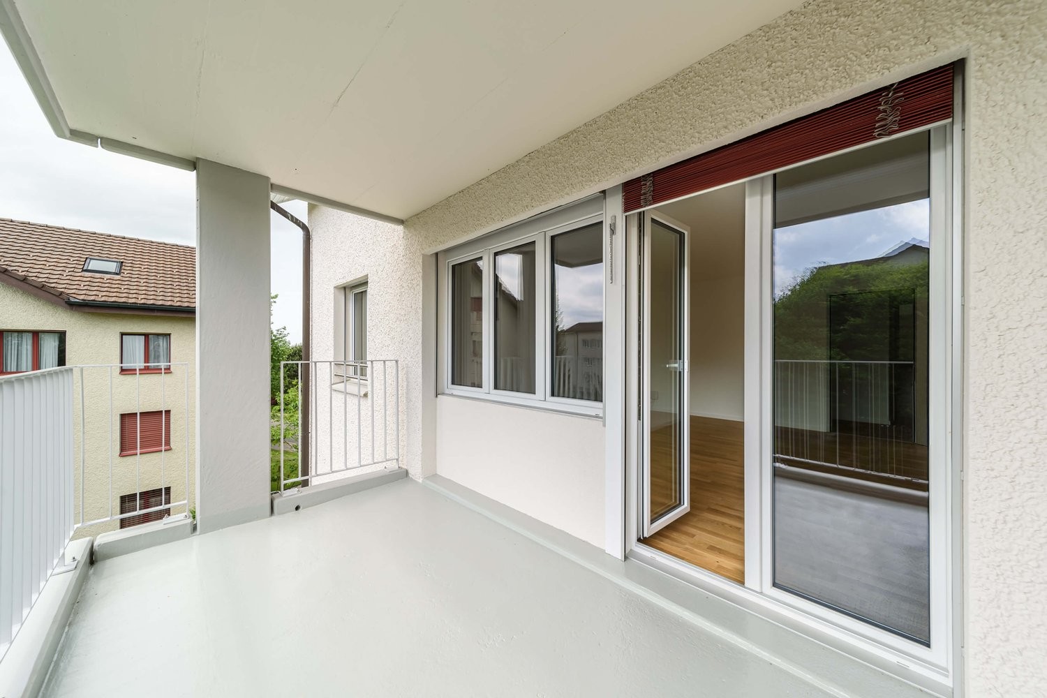 Bild Moderne 3.5 Zi.-Wohnung im 2. Obergeschoss