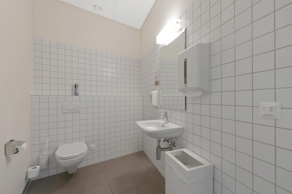 hochwertig ausgebaut und sofort nutzbar - Ihr neuer Business Standort 9