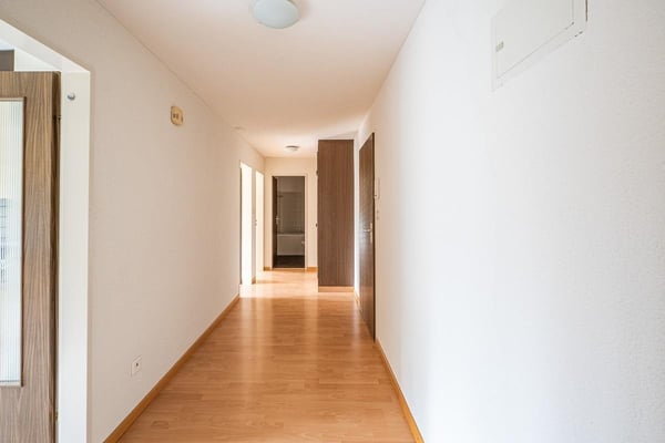 Charmante 4.5-Zi. Wohnung mit Balkon 2