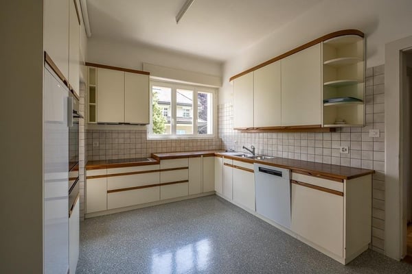 Charmante 7-Zi. Wohnung mit ca. 200 m² Wohnfläche 10
