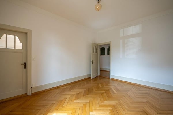 Charmante 7-Zi. Wohnung mit ca. 200 m² Wohnfläche 6