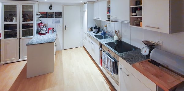 Grosszügige 2.5-Zi. Wohnung in Zentrumsnähe 2