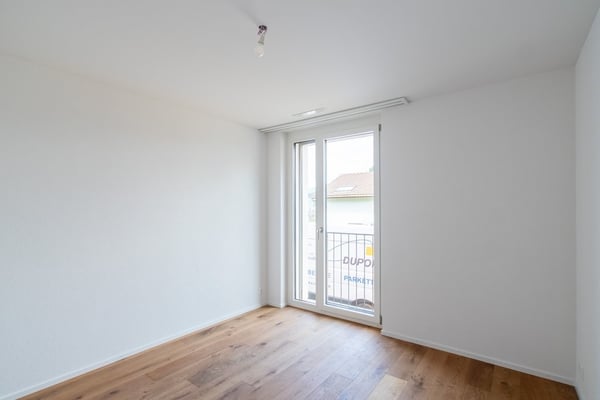 Neuwertige 4.5 Zi Wohnung an bevorzugter Lage 4