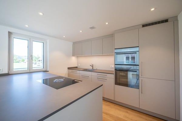 Moderne 1-Zi. Maisonettewohnung mit grosszügigem Balkon 5