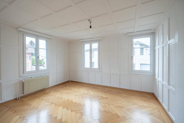 Grosszügiges Einfamilienhaus mit zwei Wohneinheiten 2