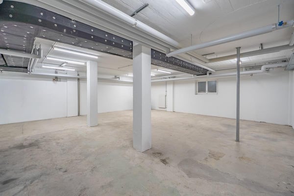 70 m² Kellerraum mitten in der Stadt 1