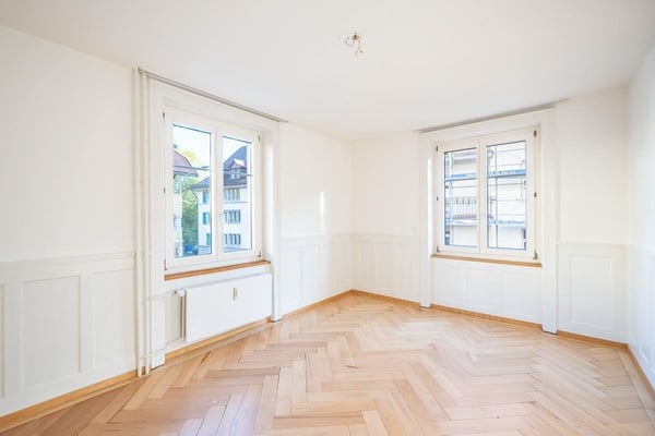 Stilvolle 4.5-Zimmerwohnung mit Altbaucharme in St. Georgen 3