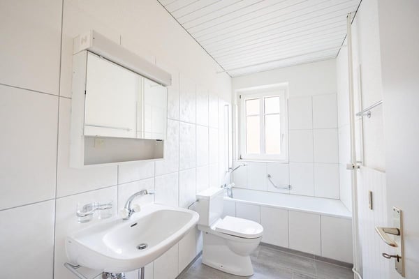 Stilvolle 4.5-Zimmerwohnung mit Altbaucharme in St. Georgen 6