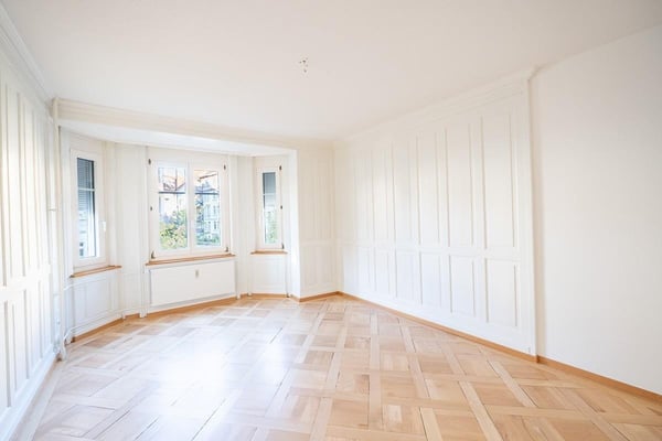 Stilvolle 4.5-Zimmerwohnung mit Altbaucharme in St. Georgen 5