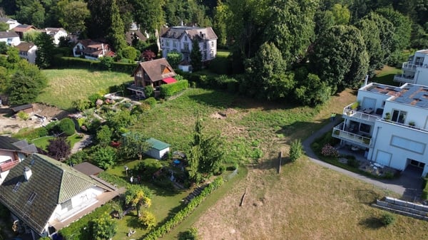 Seltene Gelegenheit – Baugrundstück an Hanglage mit Seesicht in Ermatingen 3