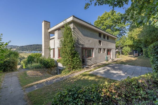 Terrassenhaus am naturnahen Stadtrand