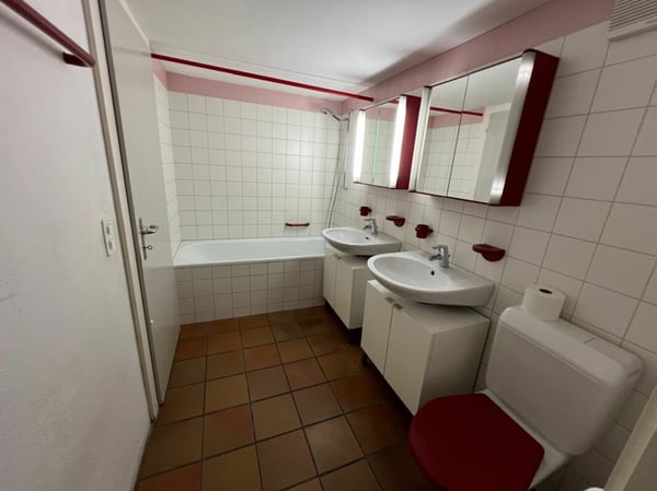 Grosszügig & gemütlich - 1.5-Zimmer-Wohnung mit Balkon und Kachelofen 11