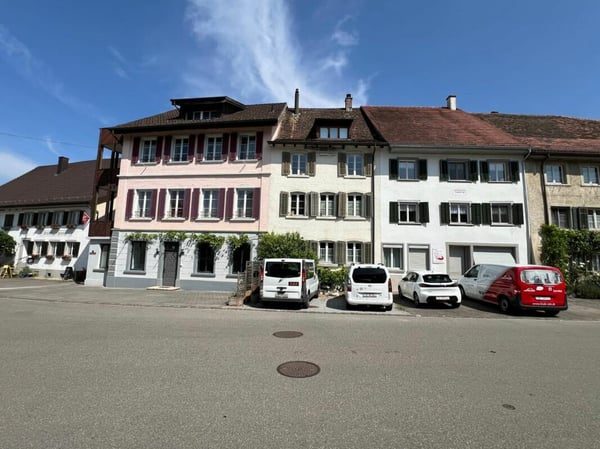 Einzigartiges Mehrfamilienhaus - ideal als Investment oder für Familien 2