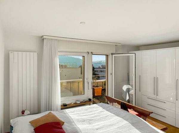 Exklusive 1.5-Zimmer-Attika-Terrassenwohnung mit Blick auf den Munot und Rhein 6