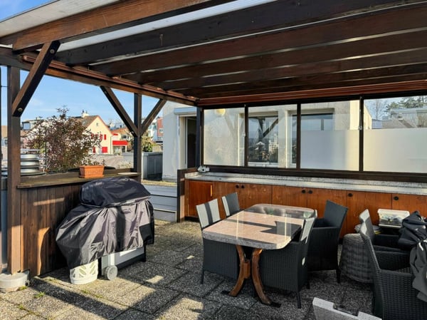 Exklusive 1.5-Zimmer-Attika-Terrassenwohnung mit Blick auf den Munot und Rhein 10
