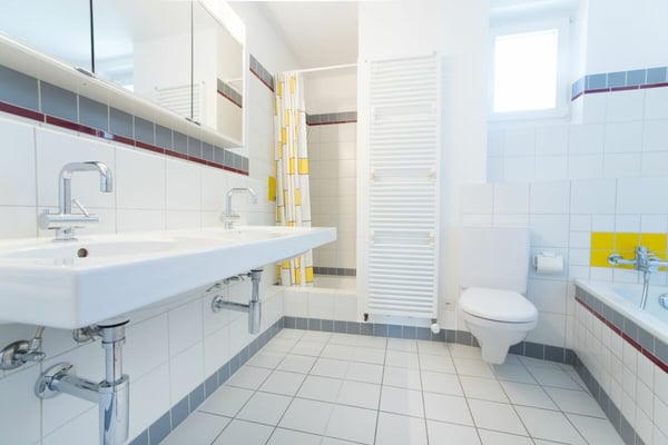 Wohnjuwel mit Charme - Stilvolles 1½-Zimmer-Einfamilienhaus im begehrten Emmersberg-Quartier 9