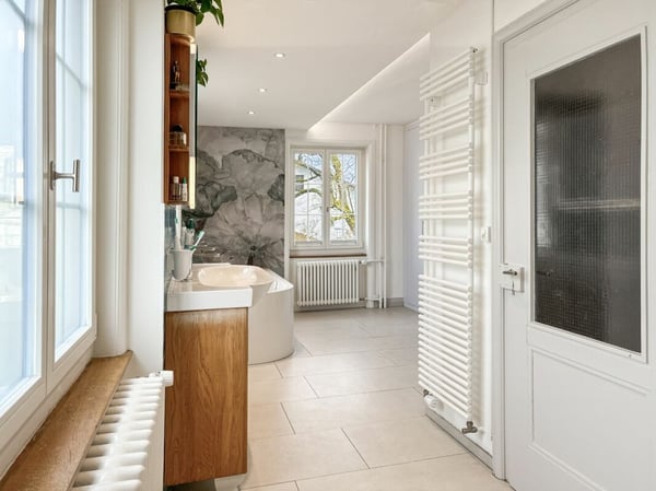 Familienfreundliches Reiheneckhaus mit Garten und Aussicht in Schaffhausen 8