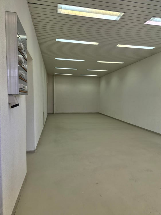 Frei einteilbare Gewerbefläche mit zusätzlichem Lagerraum 48m2 im UG 6