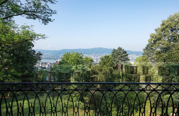 Historische Villa mit vielen Originaldetails und parkartigem Umschwung 10