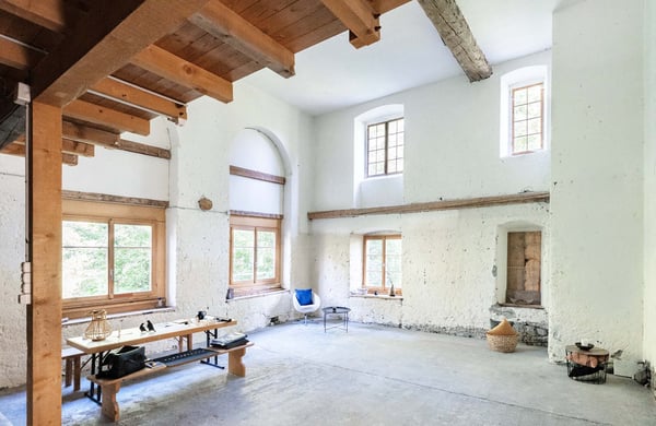 Grosszügiges Gutshaus mit rechtskräftiger Baubewilligung für ein MFH 8