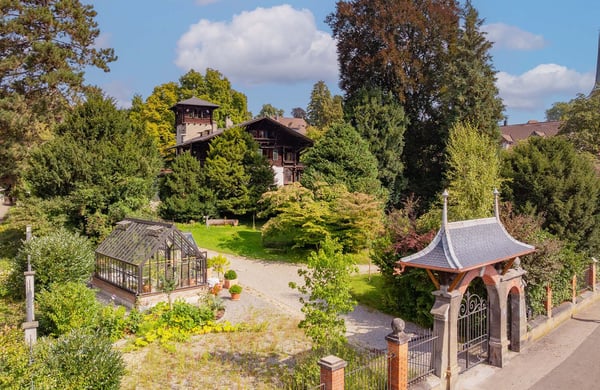 Villa «Belle Époque» – historisches Bijou im parkartigen Umschwung 15
