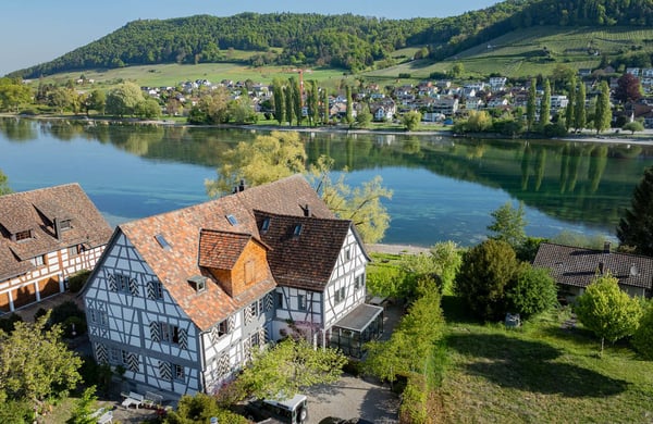 Historisches Anwesen mit Rheinanstoss und Weitblick 2