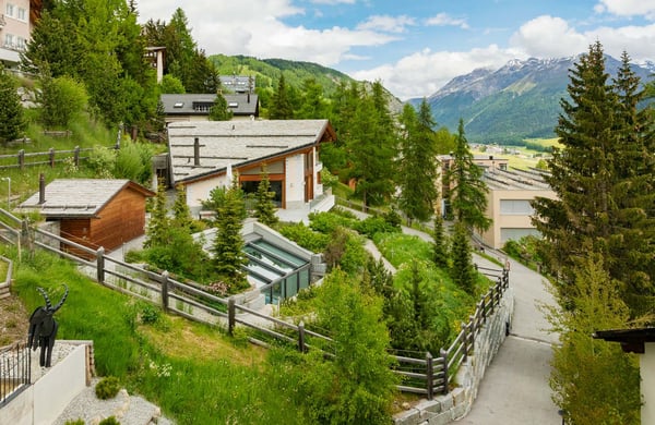 Exklusive Luxusvilla im Oberengadin – Zweitwohnsitz mit Spa, Tiefgarage & Weitblick 14