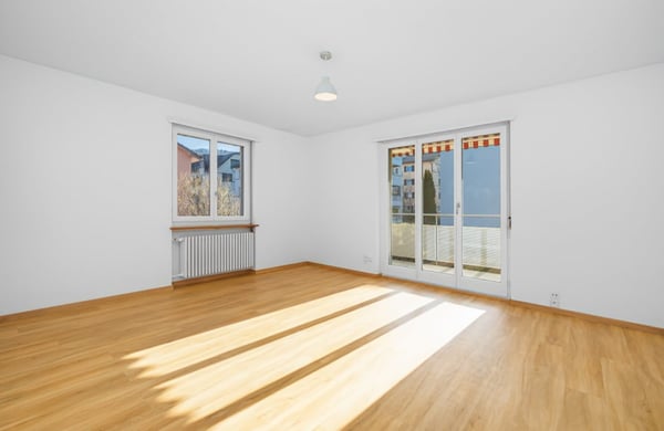 Helle 4-Zimmerwohnung an zentraler Lage in Zürich 5