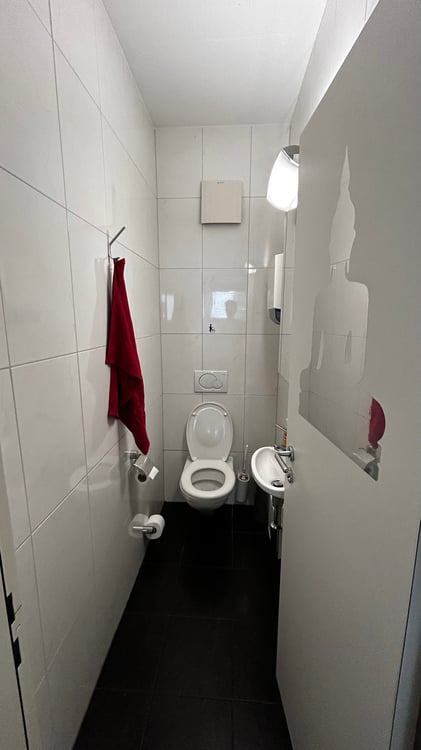 Büroräumlichkeit an zentraler Lage 10