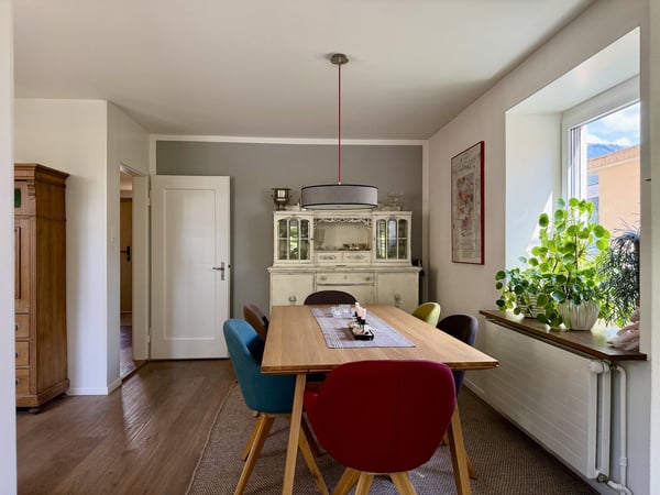 Charmantes 6.5-Zimmer-Doppeleinfamilienhaus in Grenchen 4