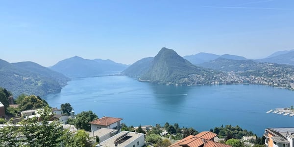 Splendida Villa di Lusso a Lugano – Disponibile Subito 2