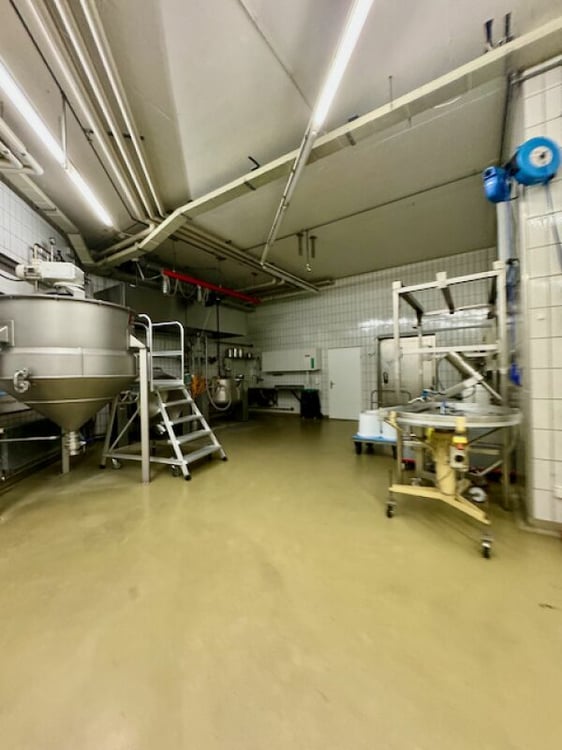 Gewerberäume an guter Lage 8
