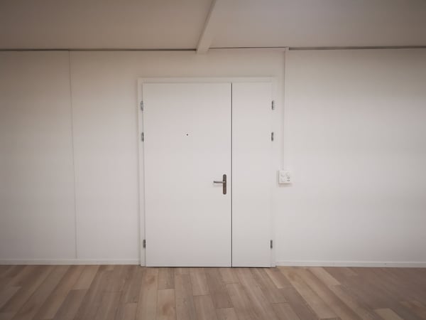 Büro mit Kurs und klarer Sicht - hier fliegt dein Business nicht in die Pflicht! 10