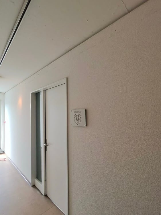 Büro mit Kurs und klarer Sicht - hier fliegt dein Business nicht in die Pflicht! 7