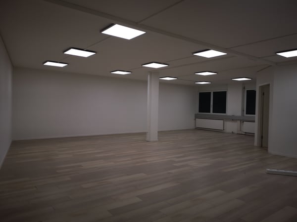 Büro mit Kurs und klarer Sicht - hier fliegt dein Business nicht in die Pflicht! 12