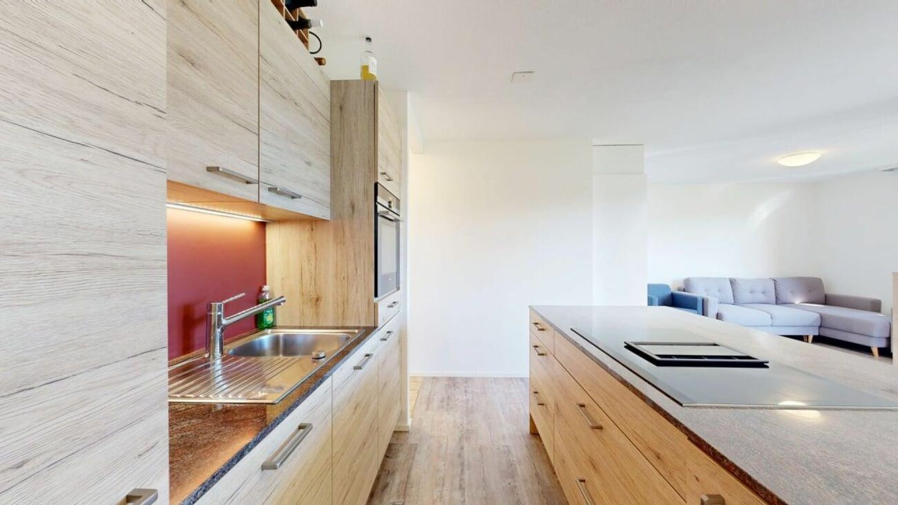 Ferienwohngefühl am Murtensee - Maisonette mit Galerie & Vermietungspotenzial