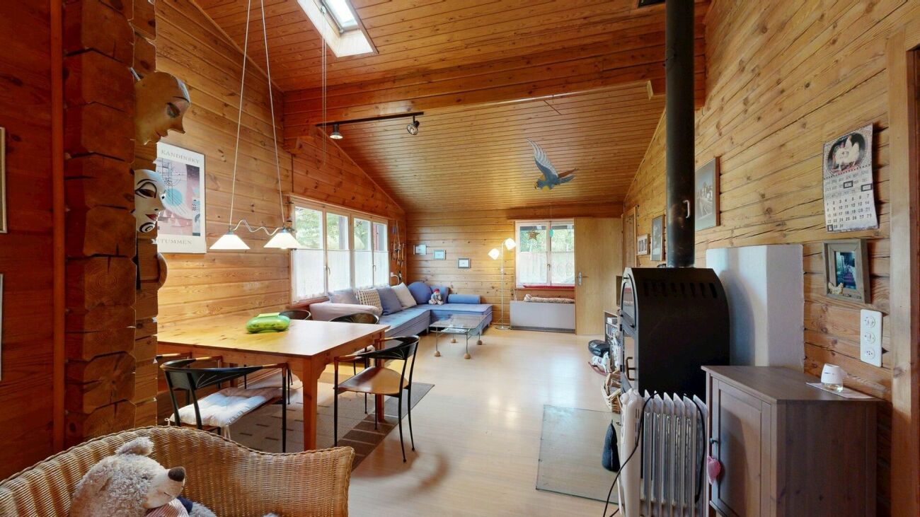 Idyllisches Chalet mit grossem Grundstück an absoluter Ruhelage in Magglingen