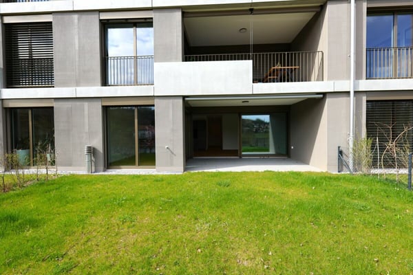 4.5 Gartenwohnung mit Blick auf die Aare 16