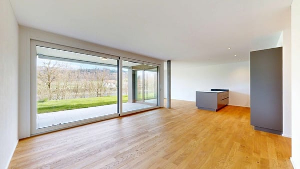 4.5 Gartenwohnung mit Blick auf die Aare 10