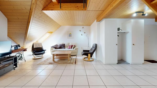 3,5 Zimmer, viel Licht und eine Galerie zum Verlieben 4