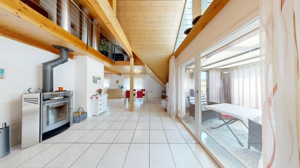 3,5 Zimmer, viel Licht und eine Galerie zum Verlieben 2