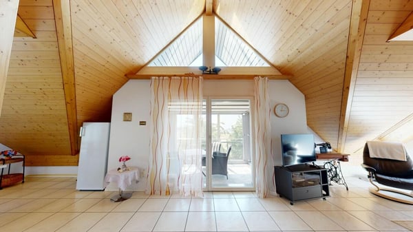 3,5 Zimmer, viel Licht und eine Galerie zum Verlieben 6