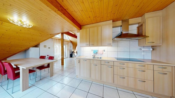 3,5 Zimmer, viel Licht und eine Galerie zum Verlieben 12