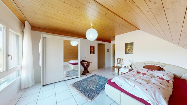 3,5 Zimmer, viel Licht und eine Galerie zum Verlieben 16