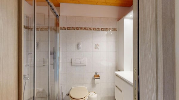 3,5 Zimmer, viel Licht und eine Galerie zum Verlieben 18