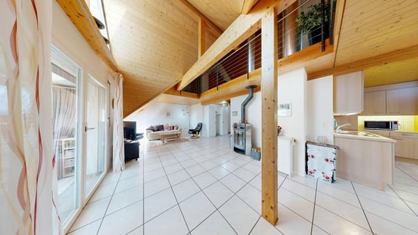 3,5 Zimmer, viel Licht und eine Galerie zum Verlieben 3