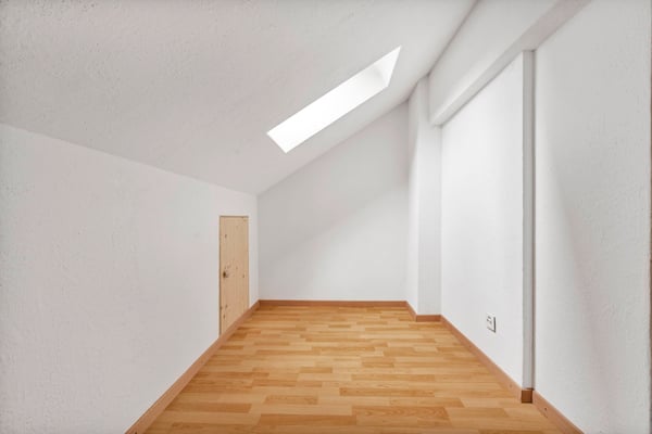 Renovierte Wohnung in Herzen von Stäfa 8