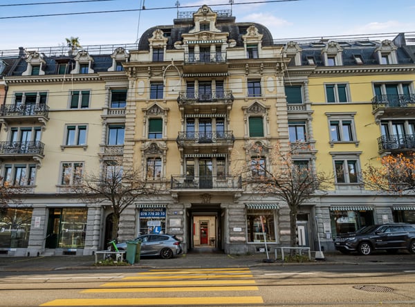 Exklusive Stadtwohnung mit privater Dachterrasse