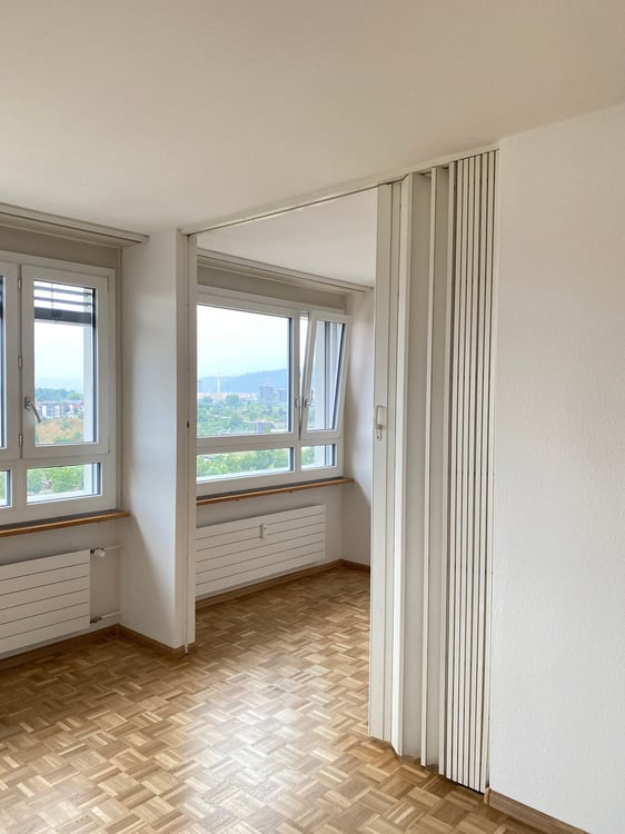 3.5-Zimmerwohnung mit grossem Balkon und Fernsicht 4