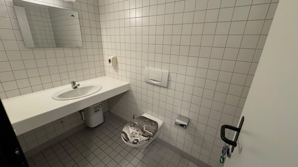 Ufficio di 150 m² nel complesso Piazzale alla Valle – Mendrisio centro - Disponibile subito 8